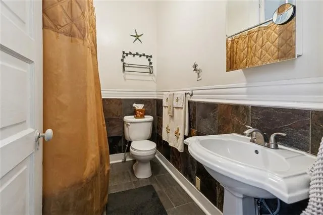 $535,000 | 2700 Constance Street, Unit 2700, New Orleans, LA 70130