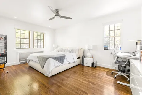 $1,050,000 | 1490 Beacon Street, Unit 4, Brookline, MA 02446