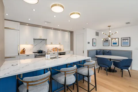 $1,395,000 | 7313 Woodmont Avenue, Unit R, Bethesda, MD 20814