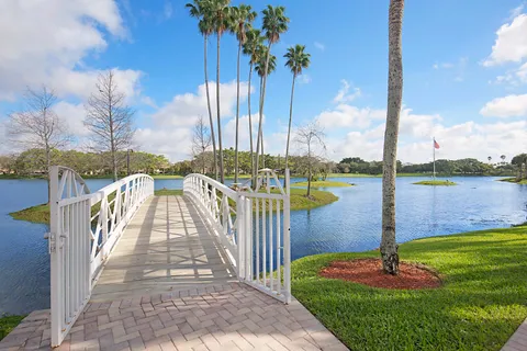 $969,000 | 20317 Hacienda Court, Boca Raton, FL 33498