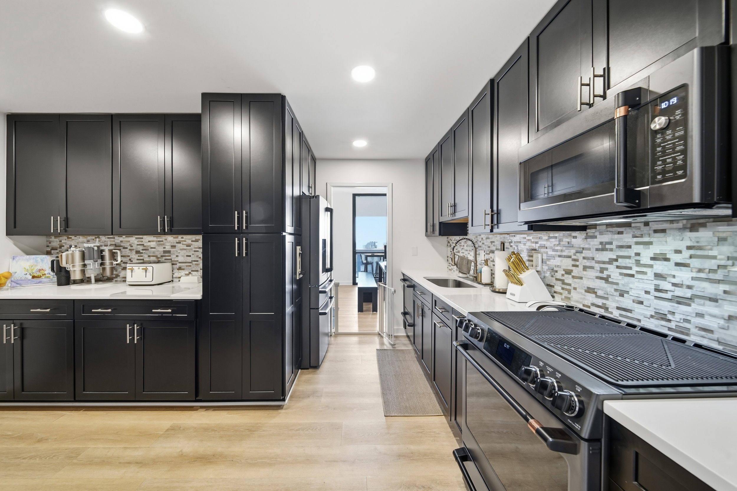 6101 Edsall Road, Unit 1805 Alexandria, VA 22304 - Photo 18 of 49 Gallery Image 18