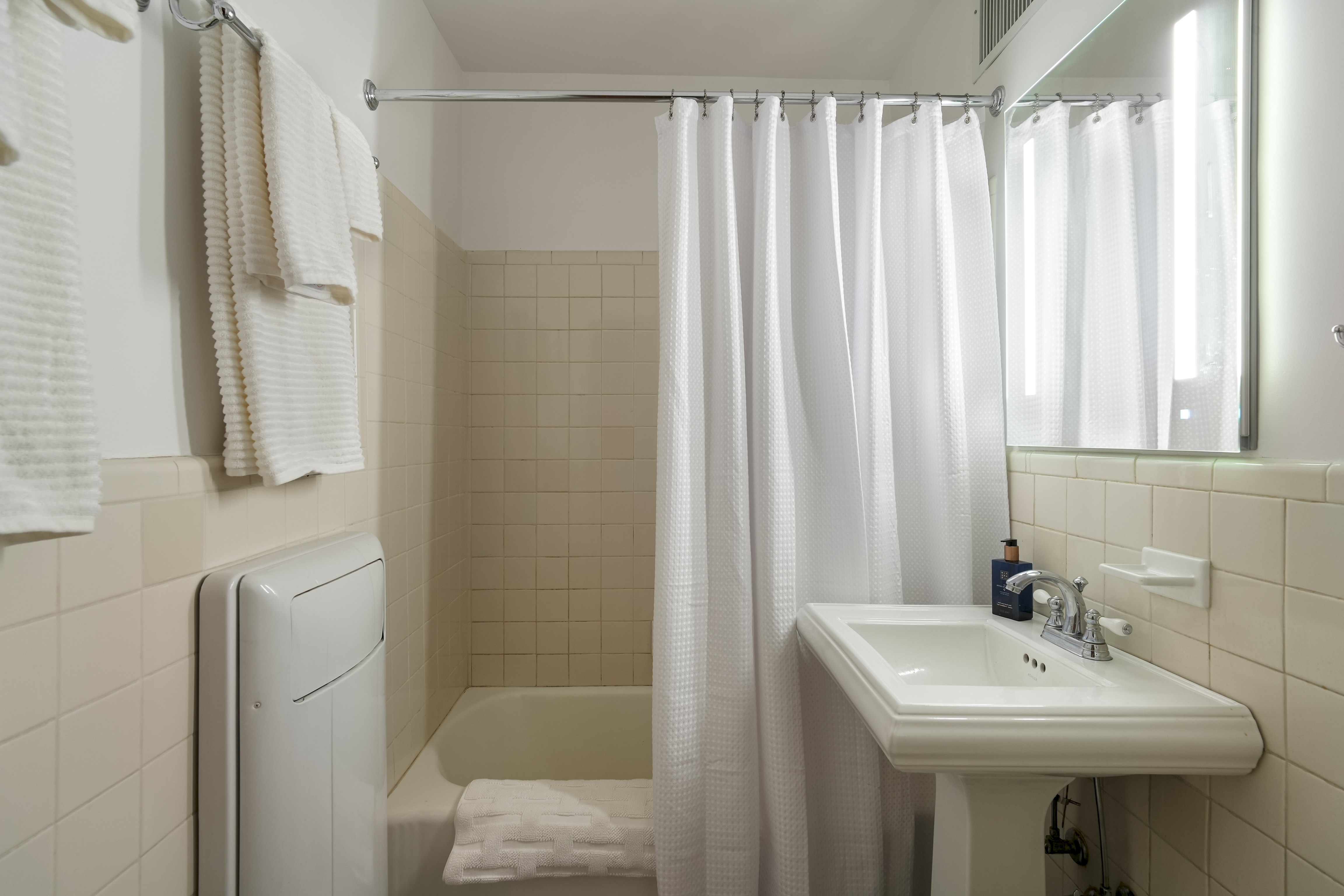 435 East 85th Street, Unit GB5 Manhattan, NY 10028 - Photo 9 of 16