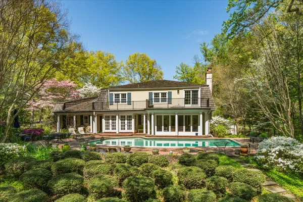 $2,400,000 | 11304 Skipwith Lane, Potomac, MD 20854