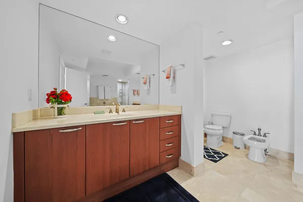 Contact Agent | 3301 Northeast 183rd Street, Unit 2606, Aventura, FL 33160
