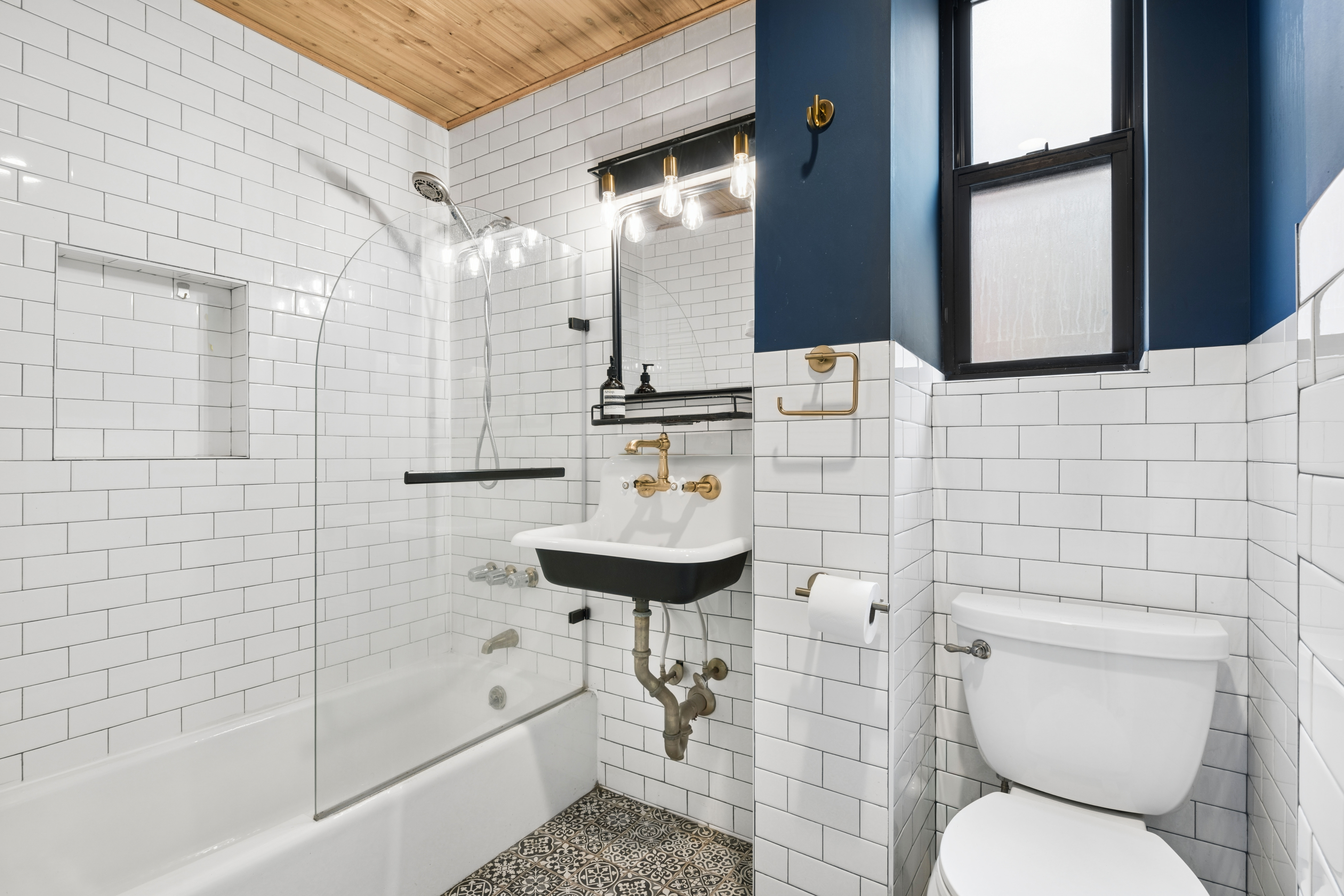 193 Bleecker Street, Unit 12A Manhattan, NY 10012 - Photo 5 of 6