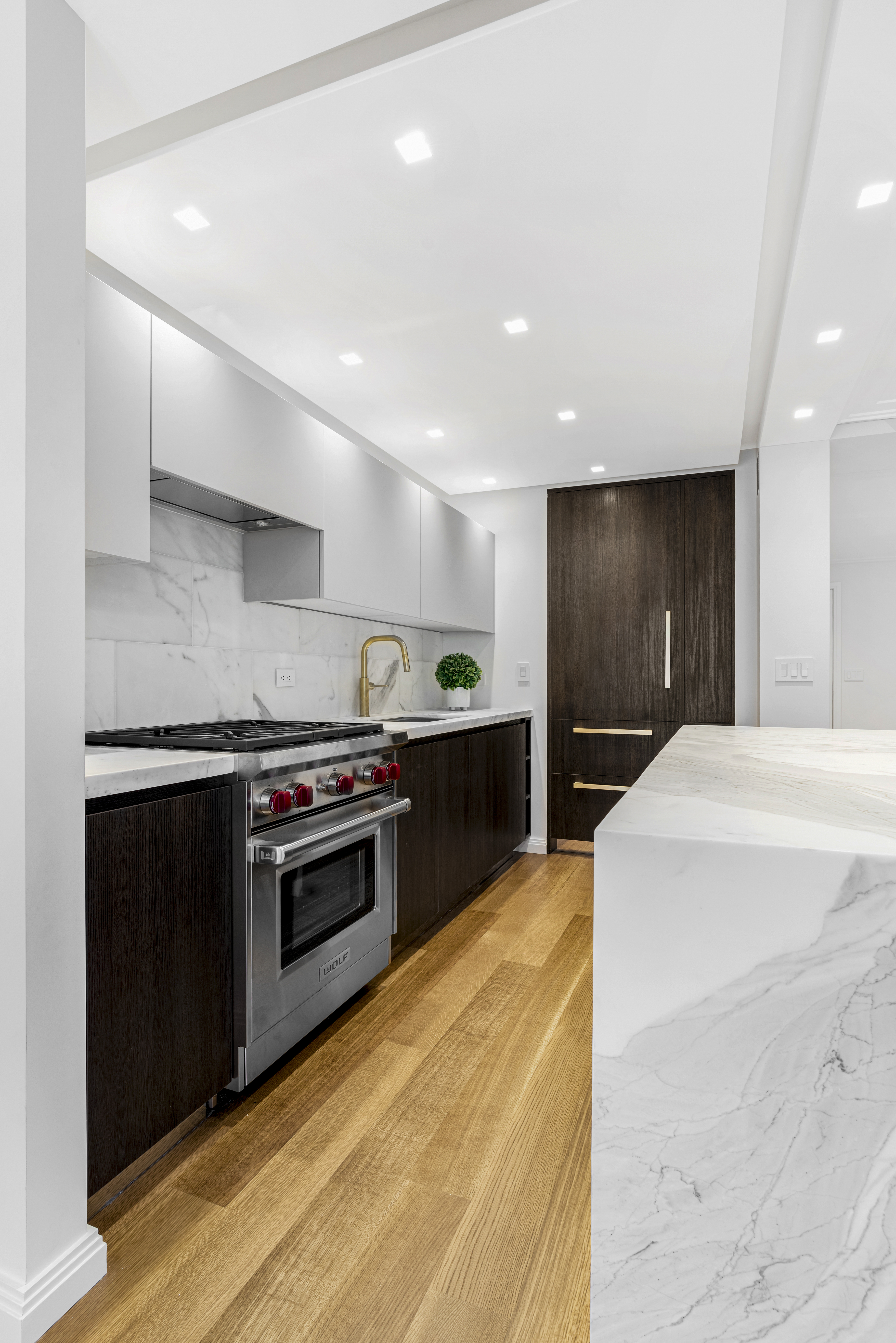 200 Central Park South, Unit 11H Manhattan, NY 10019 - Photo 14 of 18