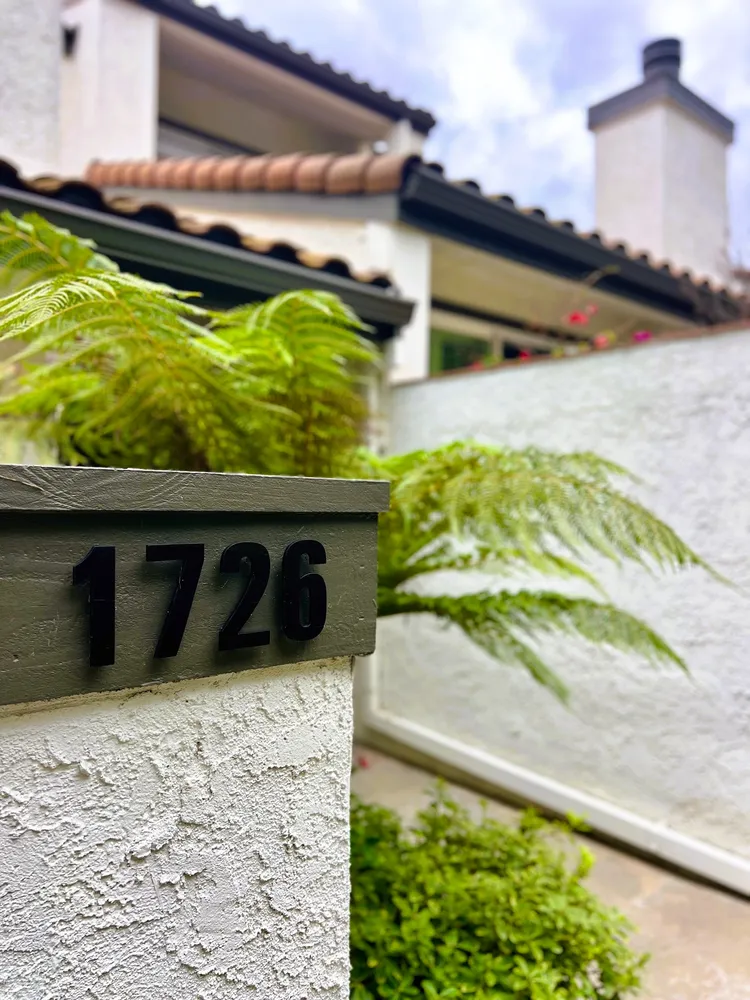 $1,100,000 | 1726 Palisades Drive, Pacific Palisades, CA 90272