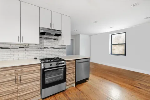 $1,994,999 | 1172 Jefferson Avenue | Bushwick