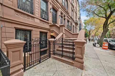 $5,795,000 | 126 West 78th Street | Upper West Side