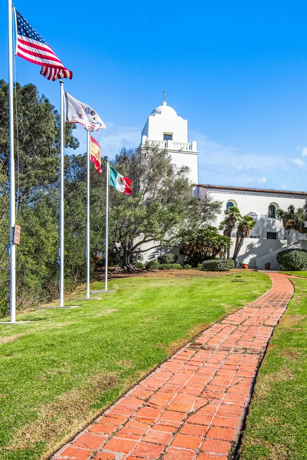 $1,995,000 | 4205 Mason Street, San Diego, CA 92110