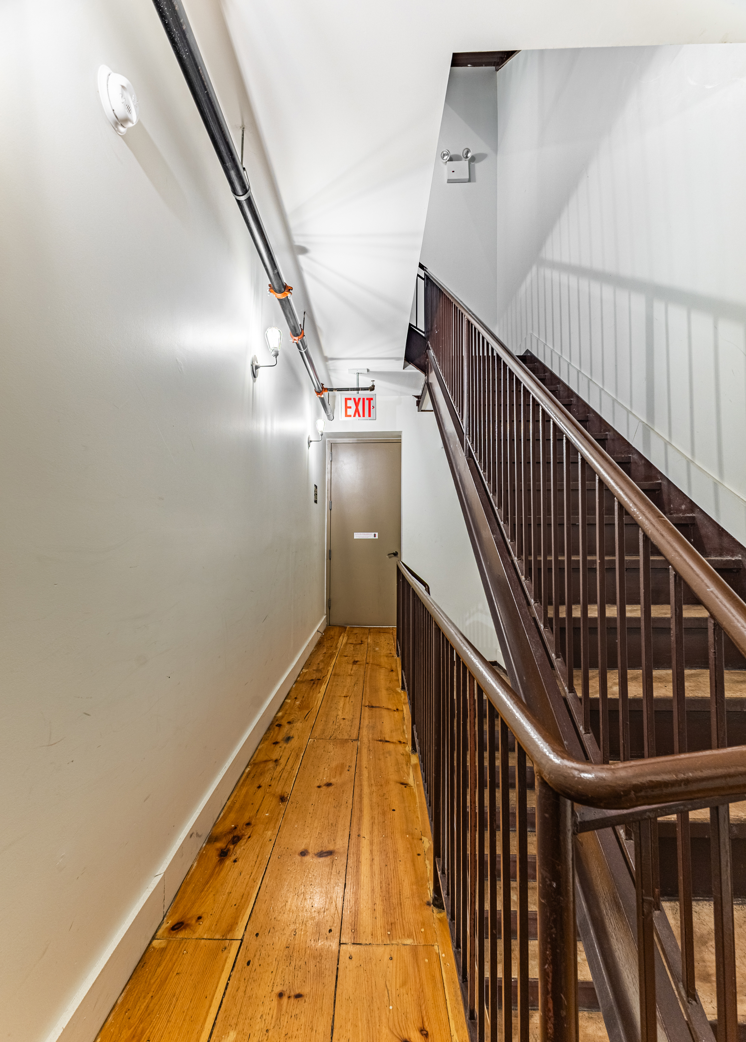 940 Fulton Street, Unit 3B Brooklyn, NY 11238 - Photo 13 of 18 a view of entryway