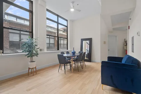 $725,000 | 300 Communipaw Avenue, Unit 154, Jersey City, NJ 07304