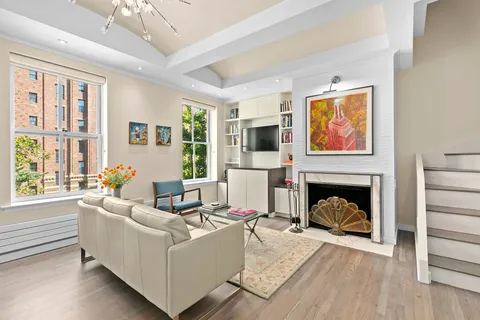 $1,899,000 | 450 West 23rd Street, Unit E | Chelsea
