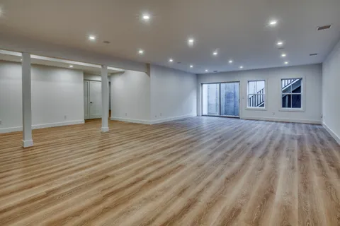 $4,650,000 | 23 Fairway Drive, East Hampton, NY 11937