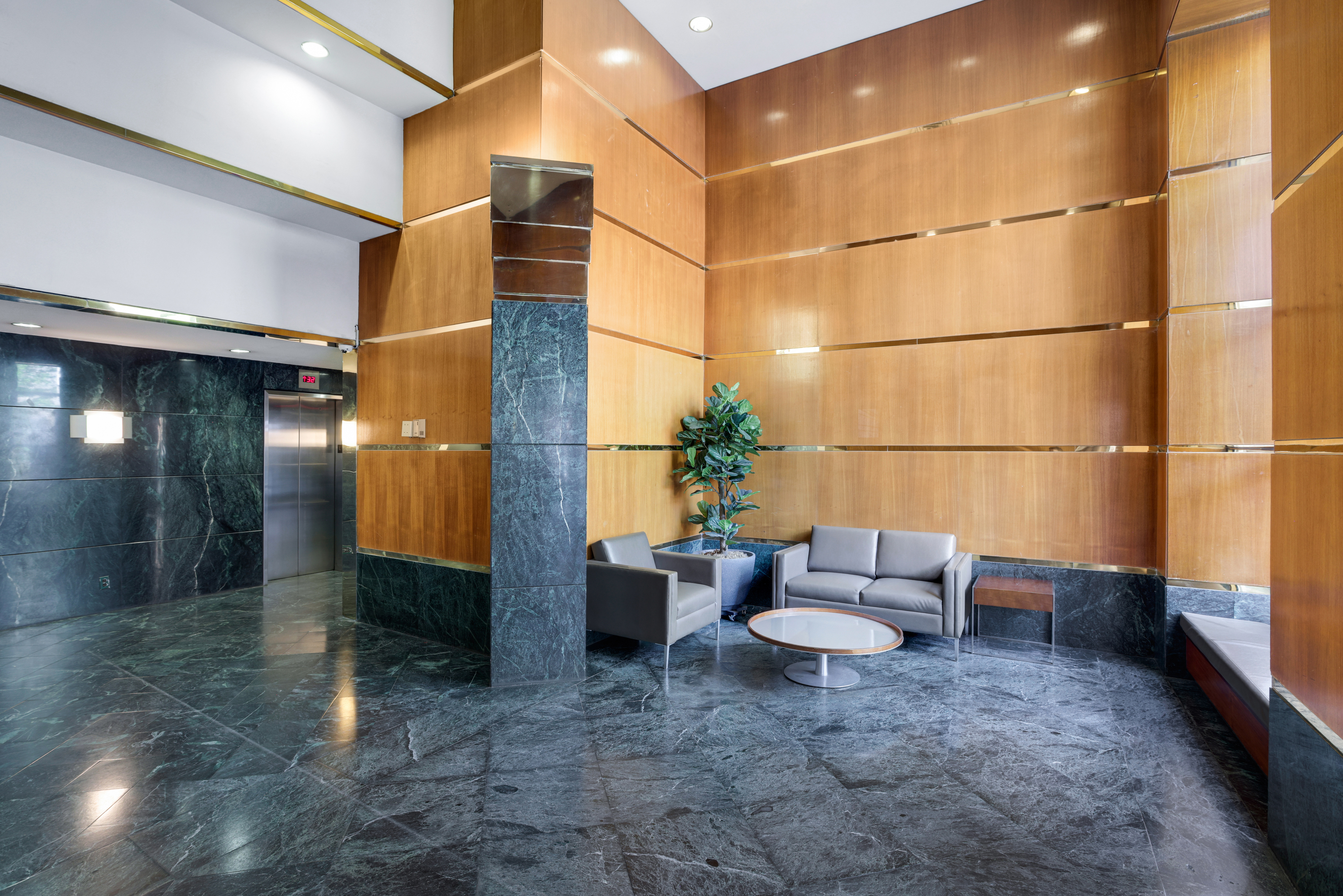 300 East 93rd Street, Unit 17F Manhattan, NY 10128 - Photo 7 of 9