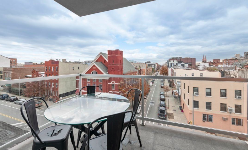261 Union Avenue, Unit 4 Brooklyn, NY 11211 - Photo 9 of 13 a terrace of a house with outdoor seating