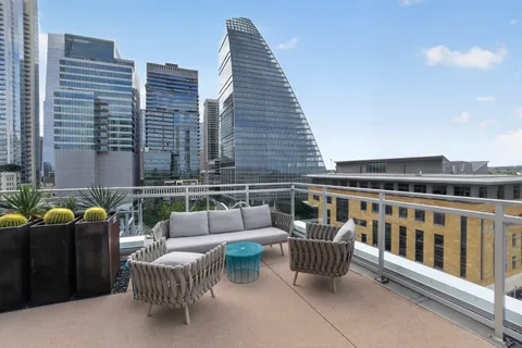 $1,290,000 | 222 West Avenue, Unit 1713, Austin, TX 78701