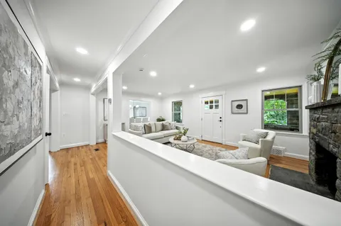 $1,199,000 | 4505 Park Road, Alexandria, VA 22312