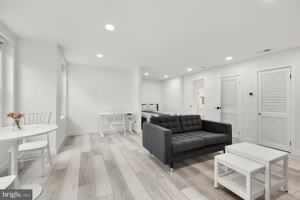 $2,175 | 1821 19th Street Northwest, Unit 2, Washington, DC 20009