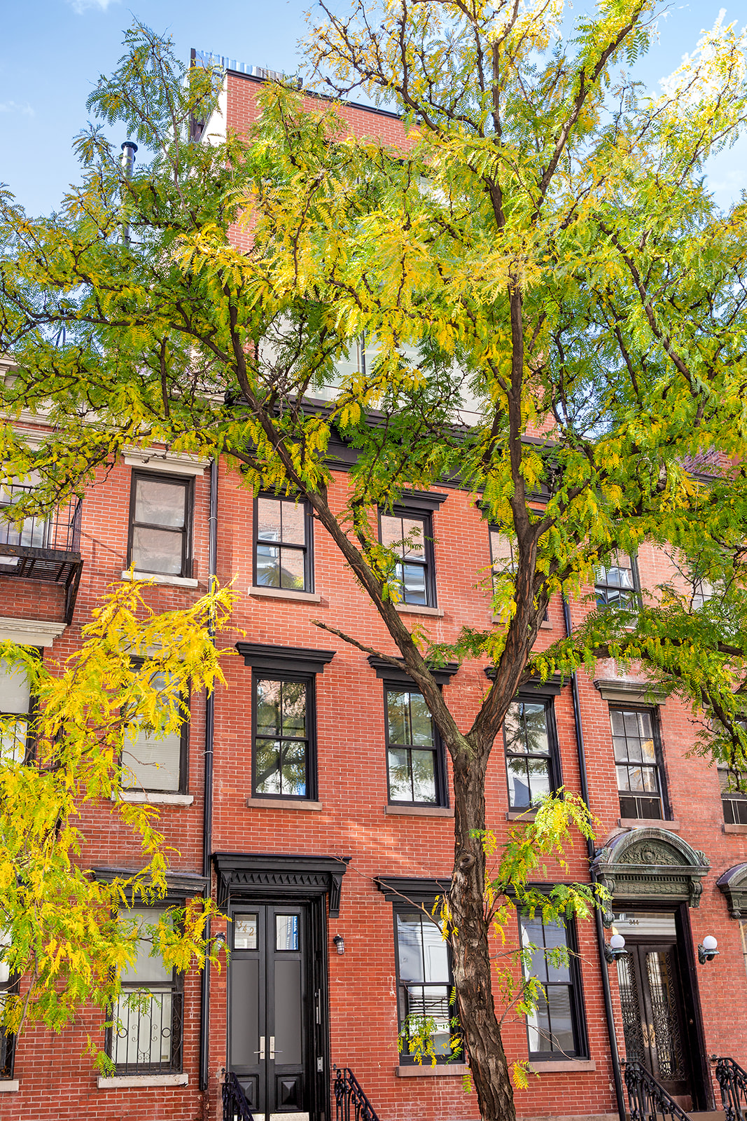 342 West 15th Street, Unit PARLOR Manhattan, NY 10011 - Photo 6 of 7