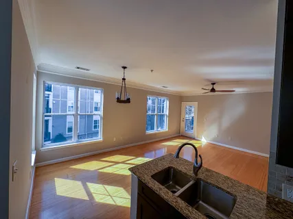 $439,000 | 501 Hungerford Drive, Unit 270, Rockville, MD 20850