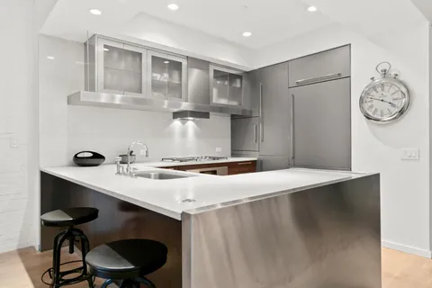 $1,895,000 | 76 Madison Avenue, Unit 8B | NoMad