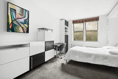 $395,000 | 314 West 56th Street, Unit 4E | Hell's Kitchen