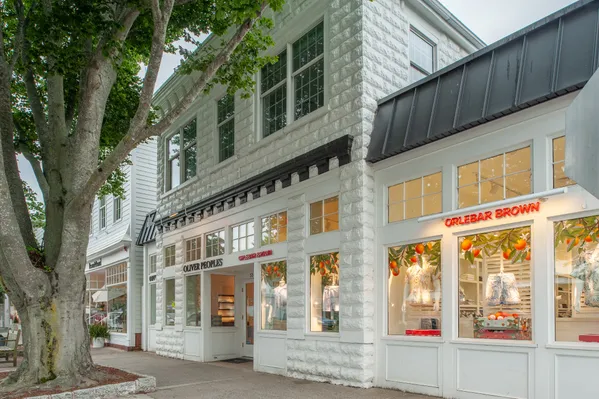$1,250 | 55 Newtown Lane, Unit 7, East Hampton, NY 11937