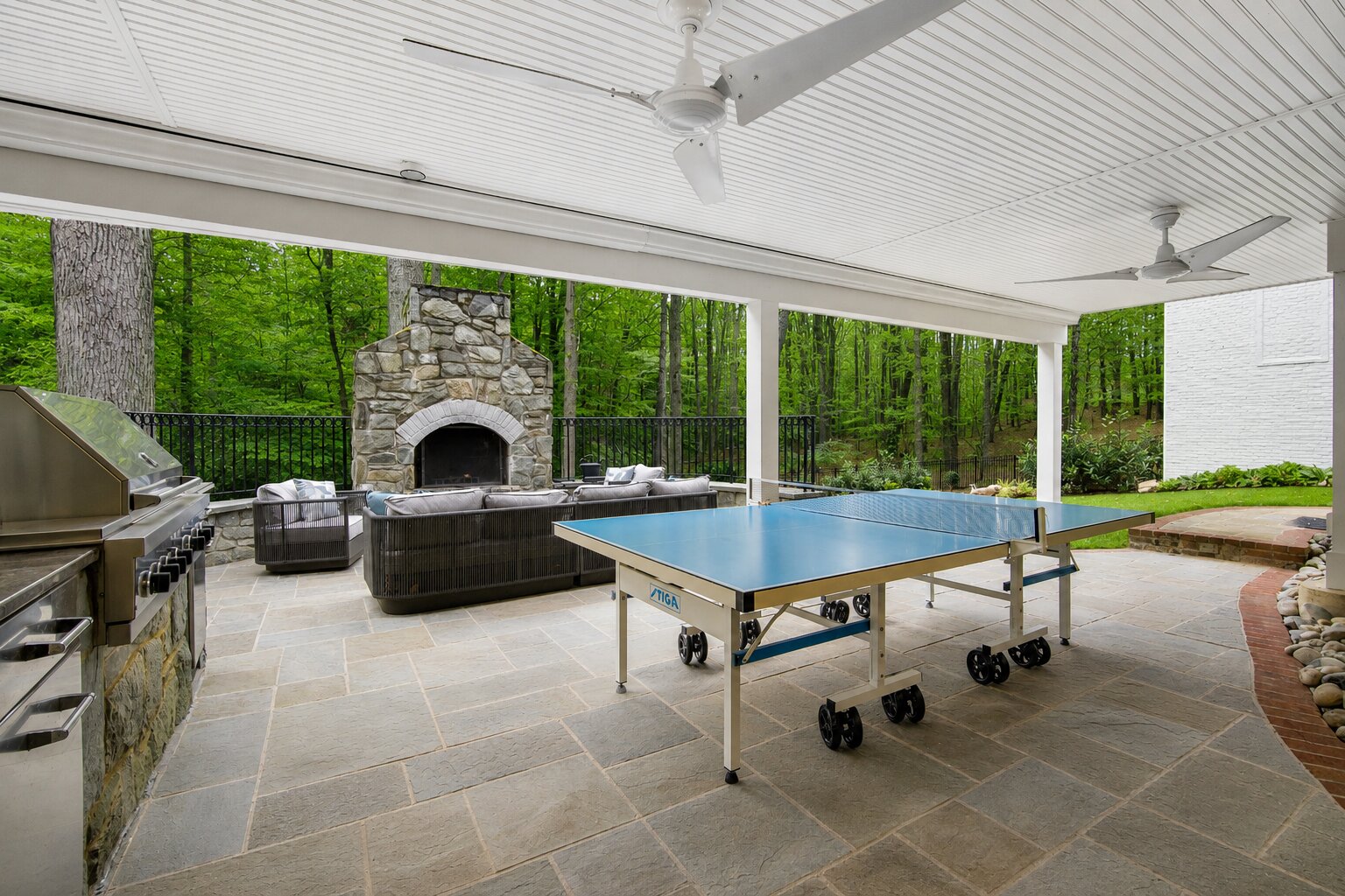 8210 Kingsgate Road Potomac, MD 20854 - Photo 55 of 69 Gallery Image 55