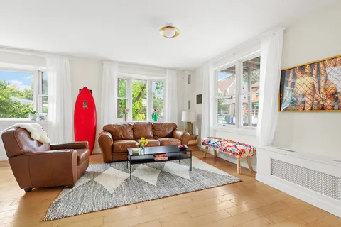 $899,000 | 162 Beach 92nd Street | Hammels