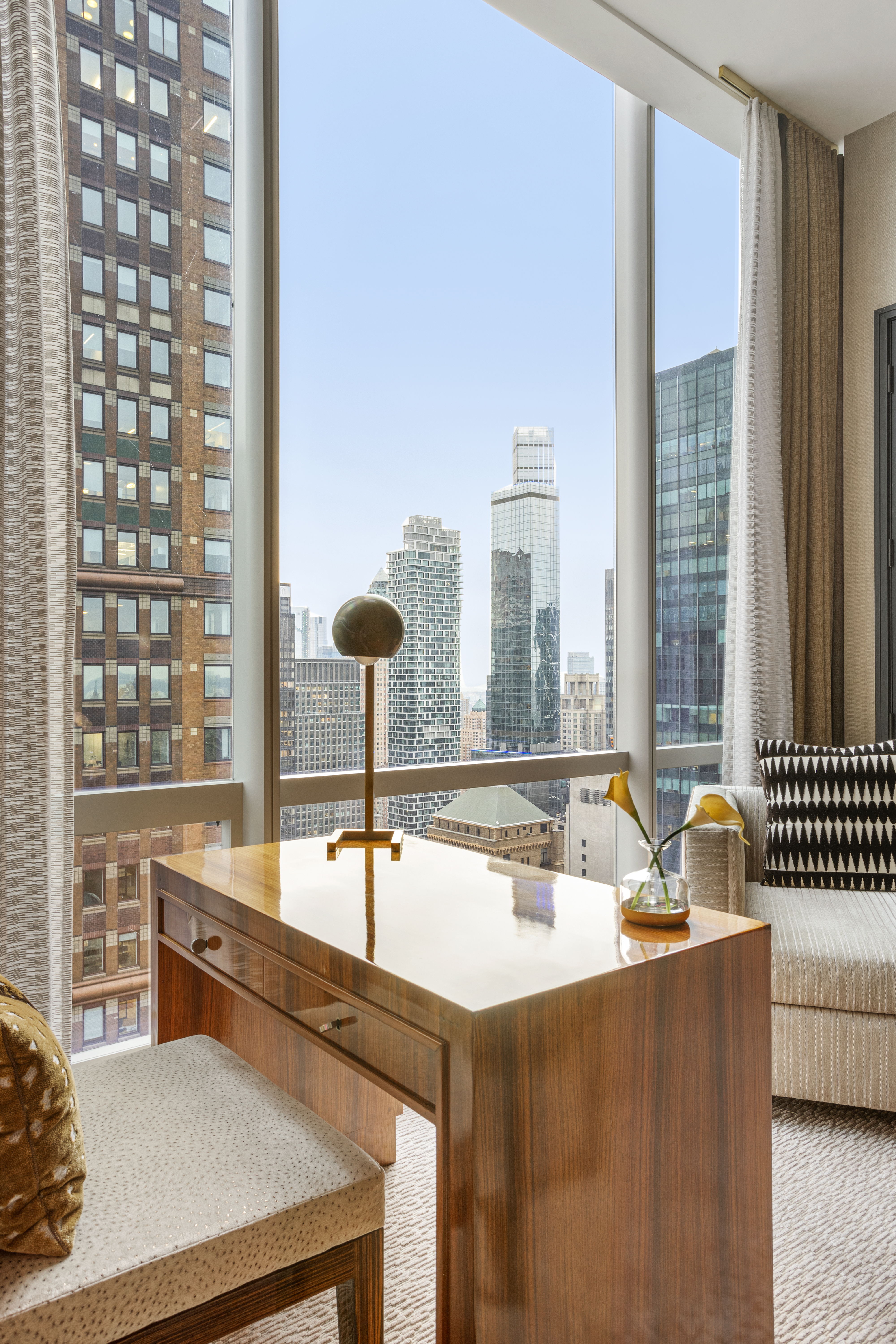 157 West 57th Street, Unit 46C Manhattan, NY 10019 - Photo 11 of 19