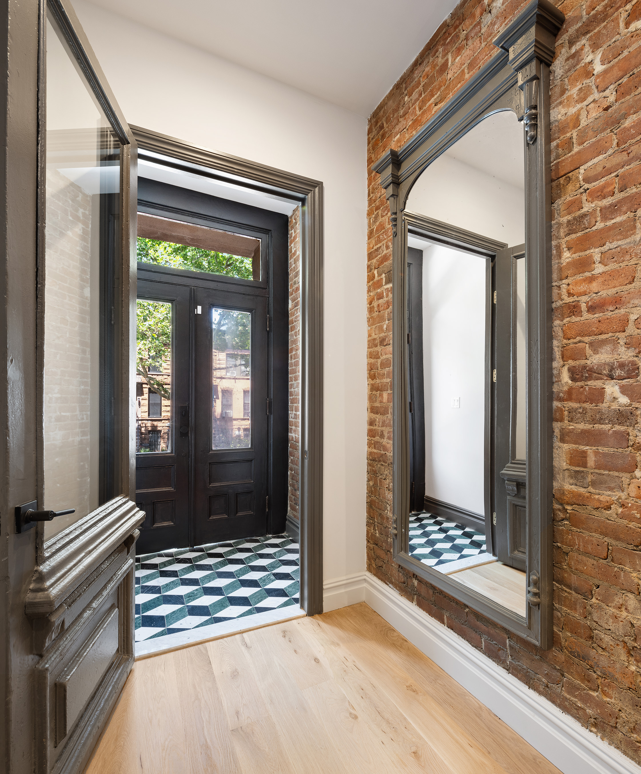 698 Macon Street Brooklyn, NY 11233 - Photo 6 of 17 a view of a walk in front door