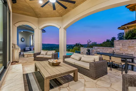 $2,890,000 | 2300 Barton Creek Boulevard, Unit 8, Austin, TX 78735
