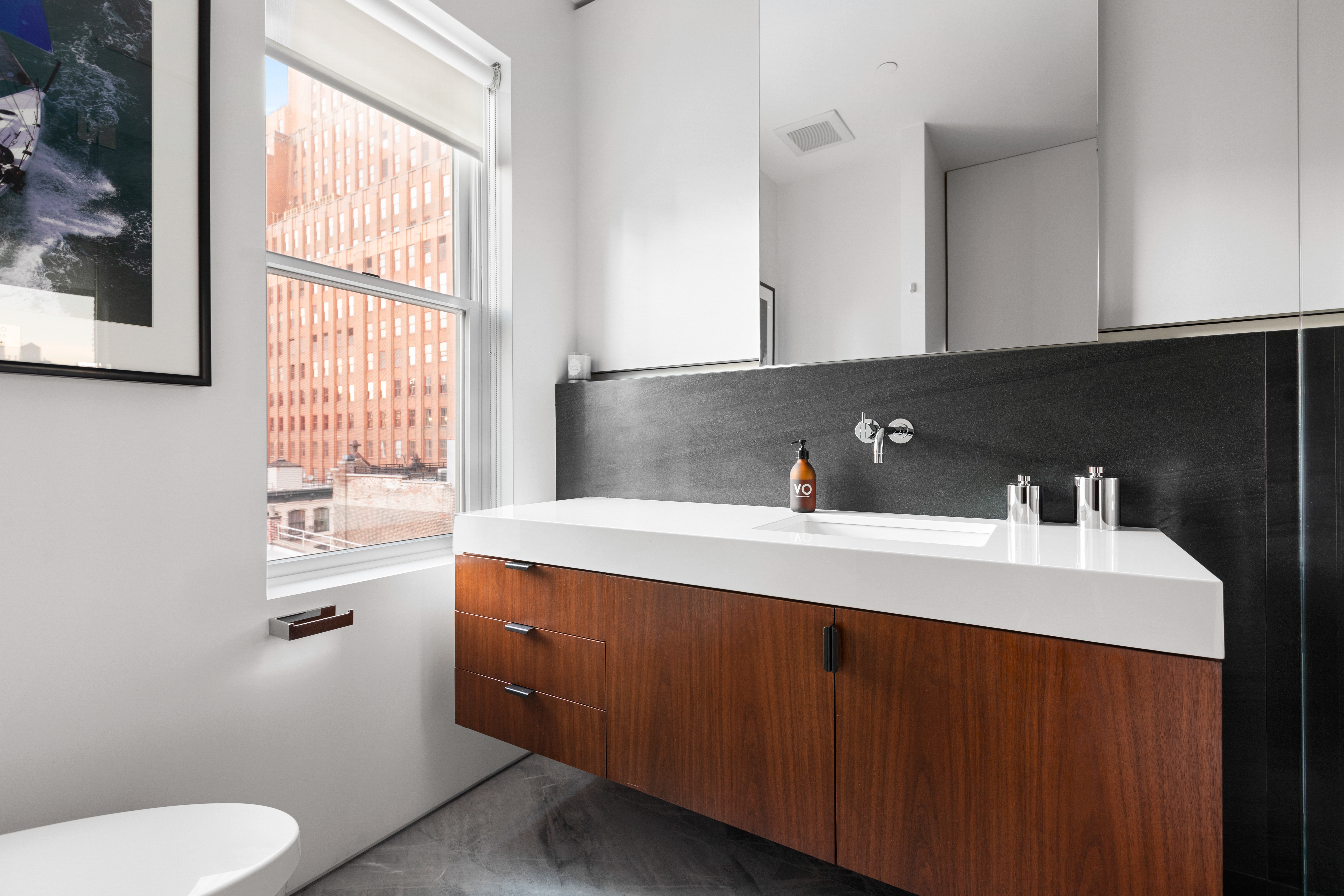 137-141 Duane Street, Unit PH Manhattan, NY 10013 - Photo 25 of 34 Gallery Image 25