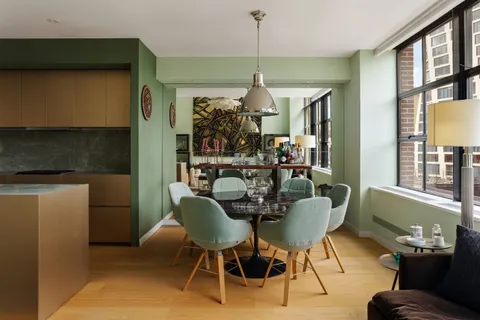 $4,950,000 | 456 West 19th Street, Unit 6/7F | Chelsea