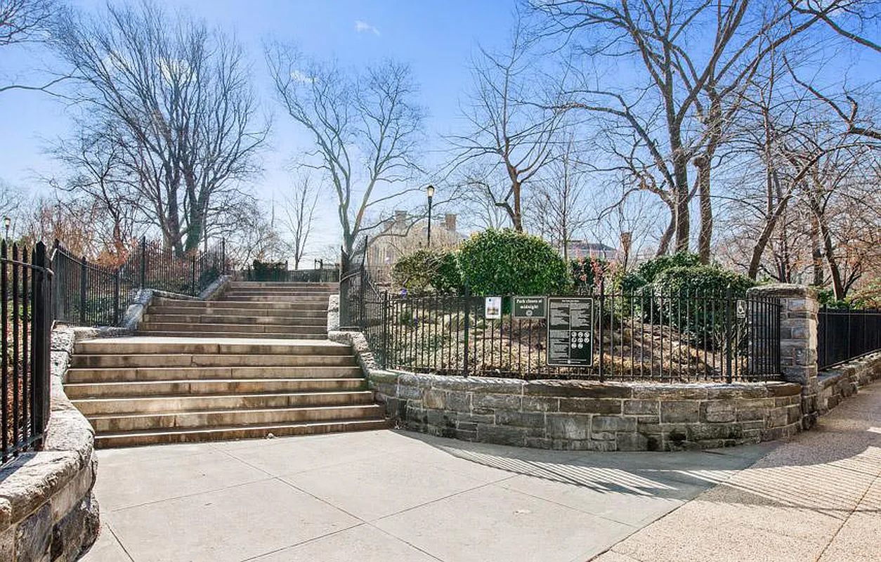 330 East 90th Street, Unit 5B Manhattan, NY 10128 - Photo 8 of 11