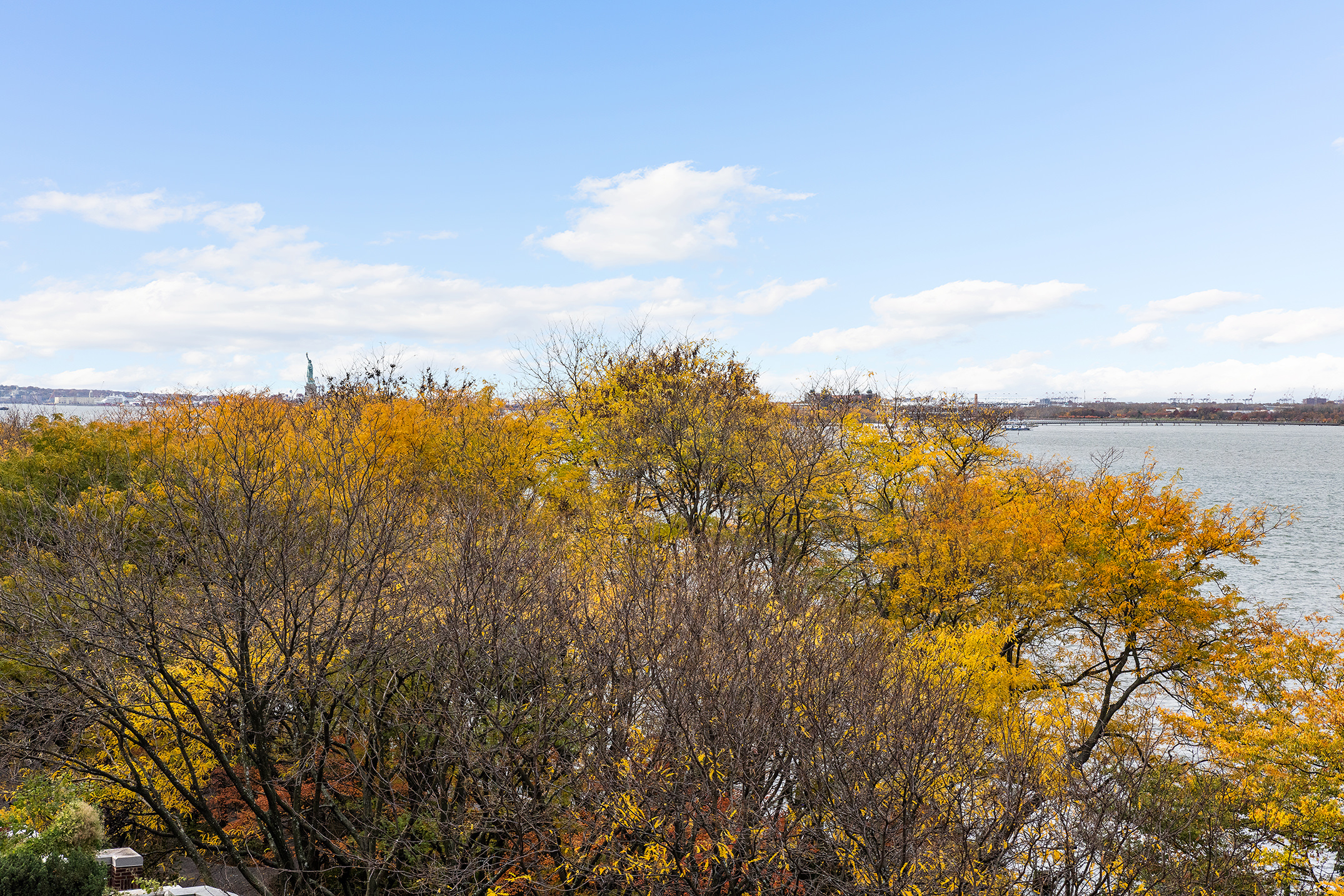 2 South End Avenue, Unit 7B Manhattan, NY 10280 - Photo 3 of 17