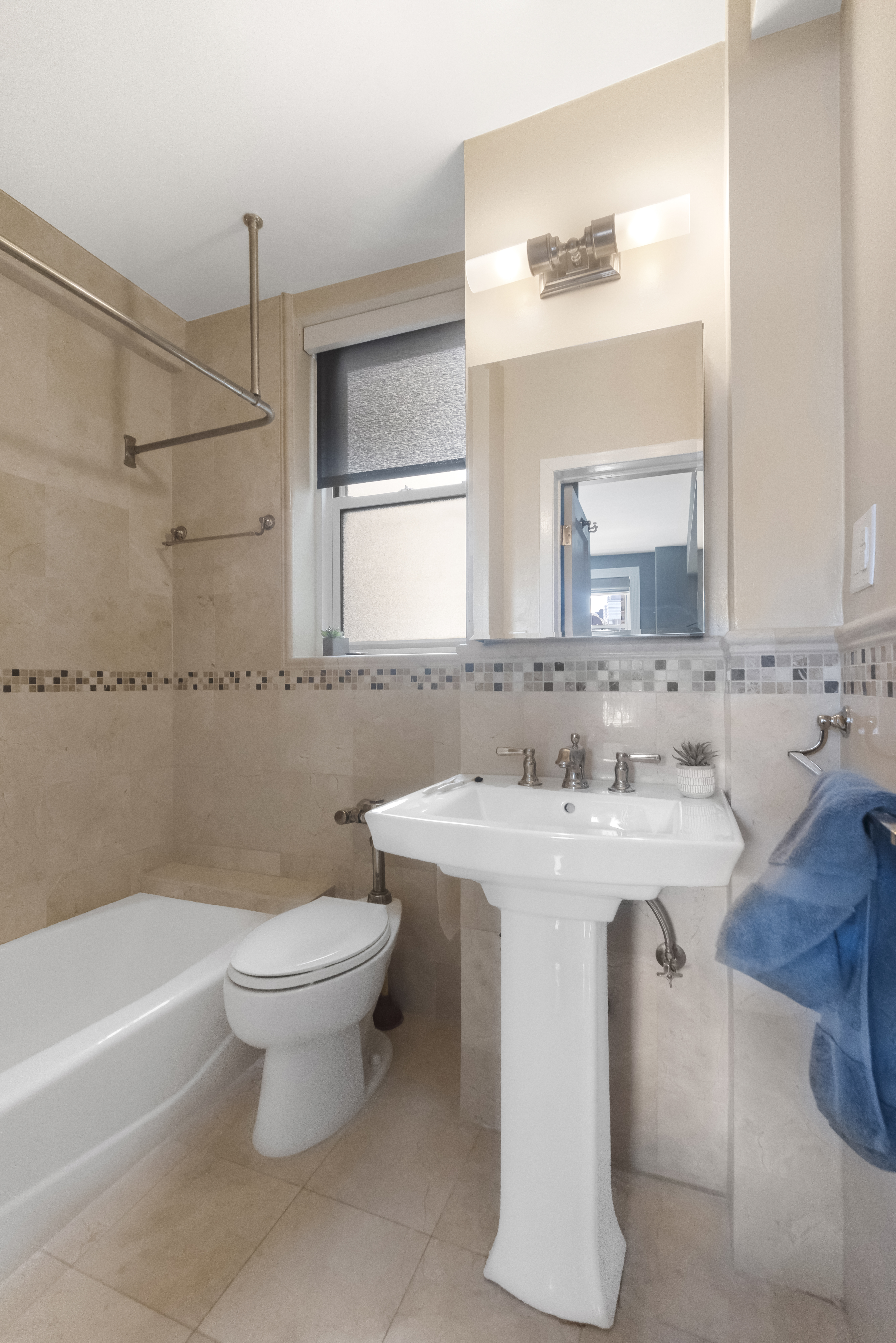 330 West 72nd Street, Unit 11C Manhattan, NY 10023 - Photo 11 of 18