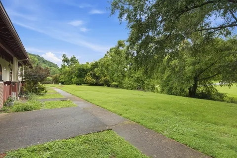 $199,000 | 214 Old Hickory Boulevard, Unit 133, Nashville, TN 37221