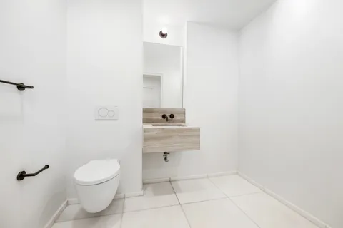 $1,995,000 | 66 Clinton Street, Unit 1A | Lower East Side