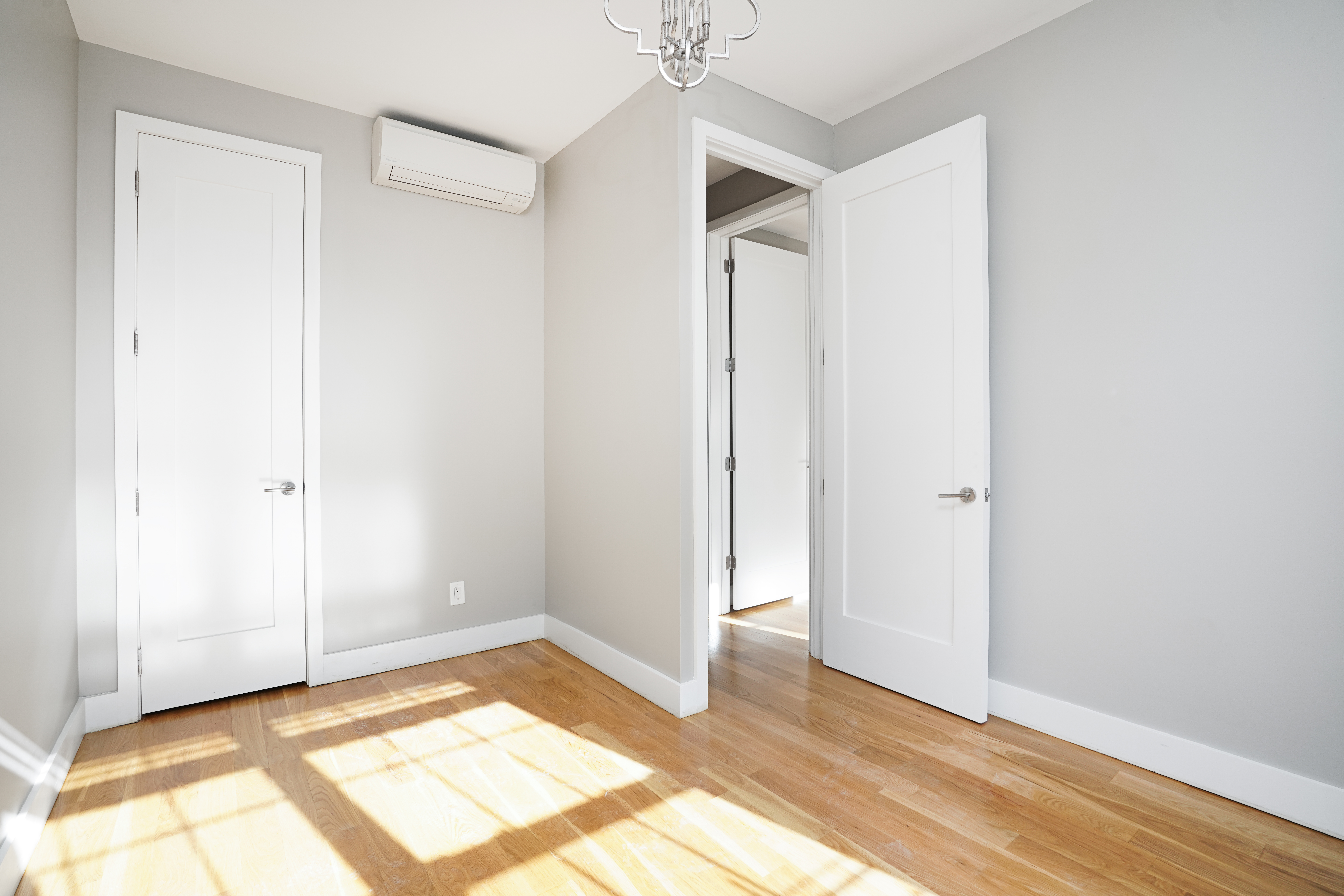 341 Prospect Place, Unit 2L Brooklyn, NY 11238 - Photo 6 of 11