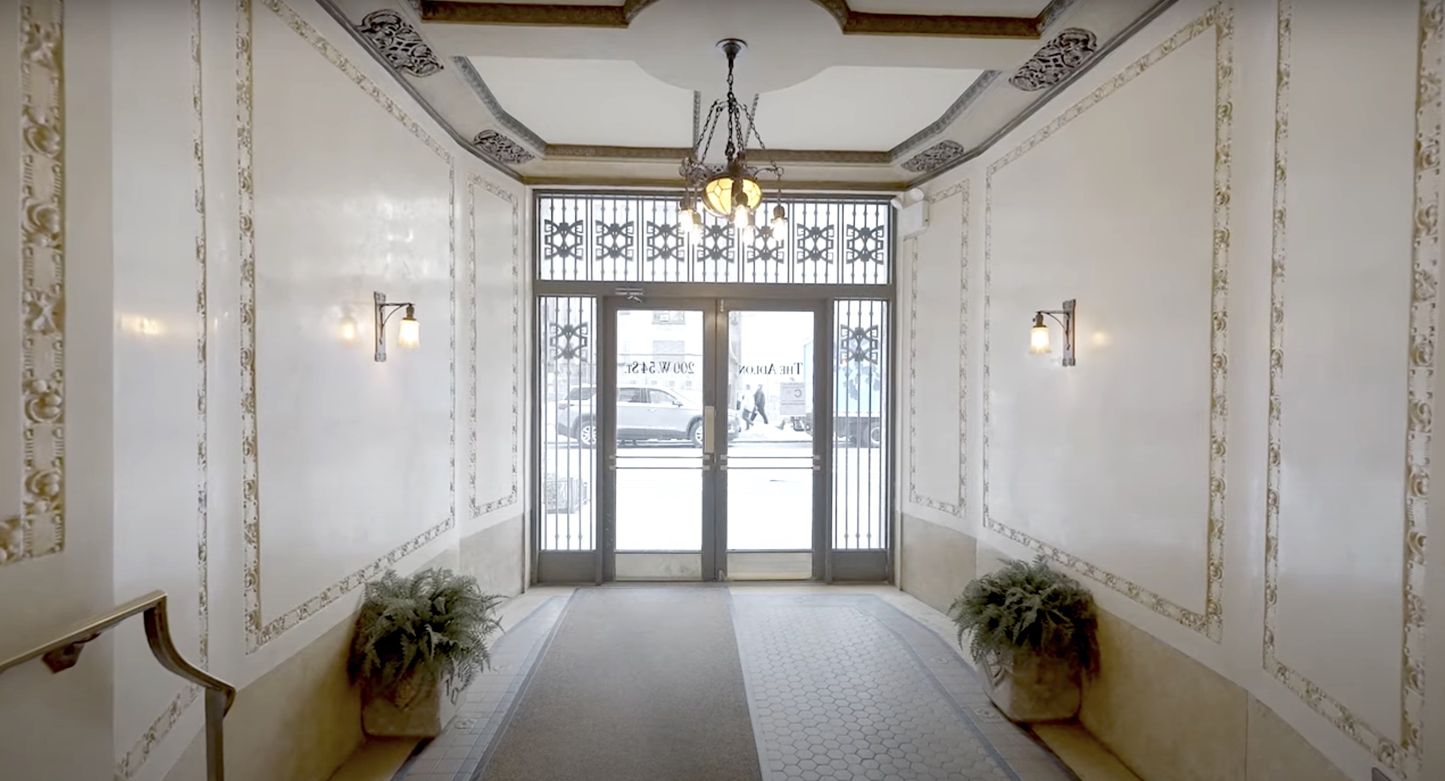 200 West 54th Street, Unit 9G Manhattan, NY 10019 - Photo 14 of 17 a view of entryway with a potted plant