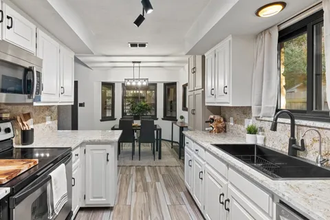 $450,000 | 1705 Wild Horse Lane, Round Rock, TX 78681