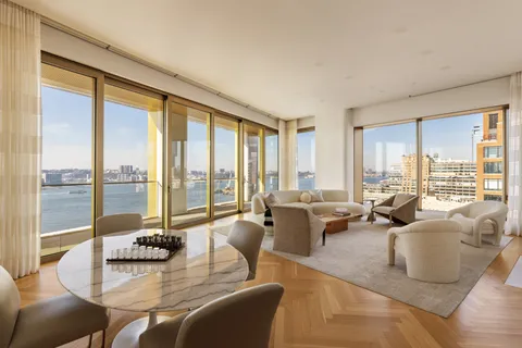 $27,500,000 | 551 West 21st Street, Unit PH19 | Chelsea