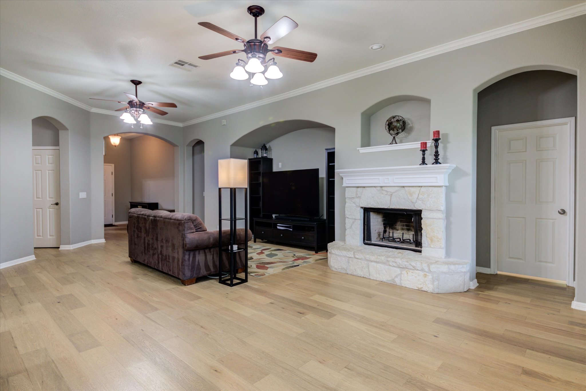 5412 Batak Lane Austin, TX 78749 - Photo 7 of 40 a living room with furniture and a fireplace