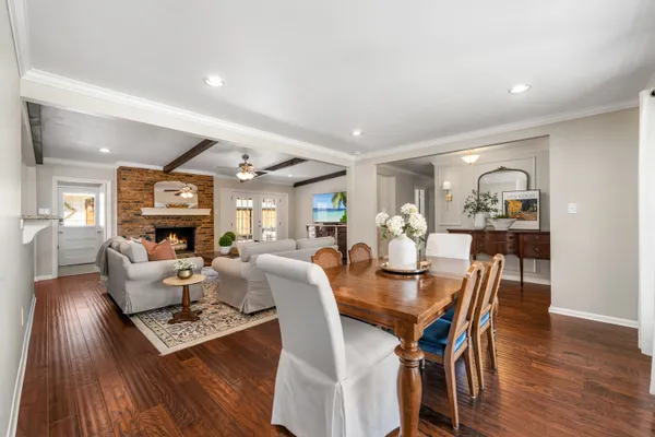 $585,000 | 9616 Vinewood Drive, Dallas, TX 75228