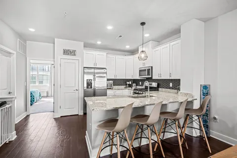 $449,900 | 128 B Fleet Court, Bensalem, PA 19020