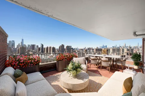 $1,995,000 | 573 Grand Street, Unit D1707&1801 | Lower East Side