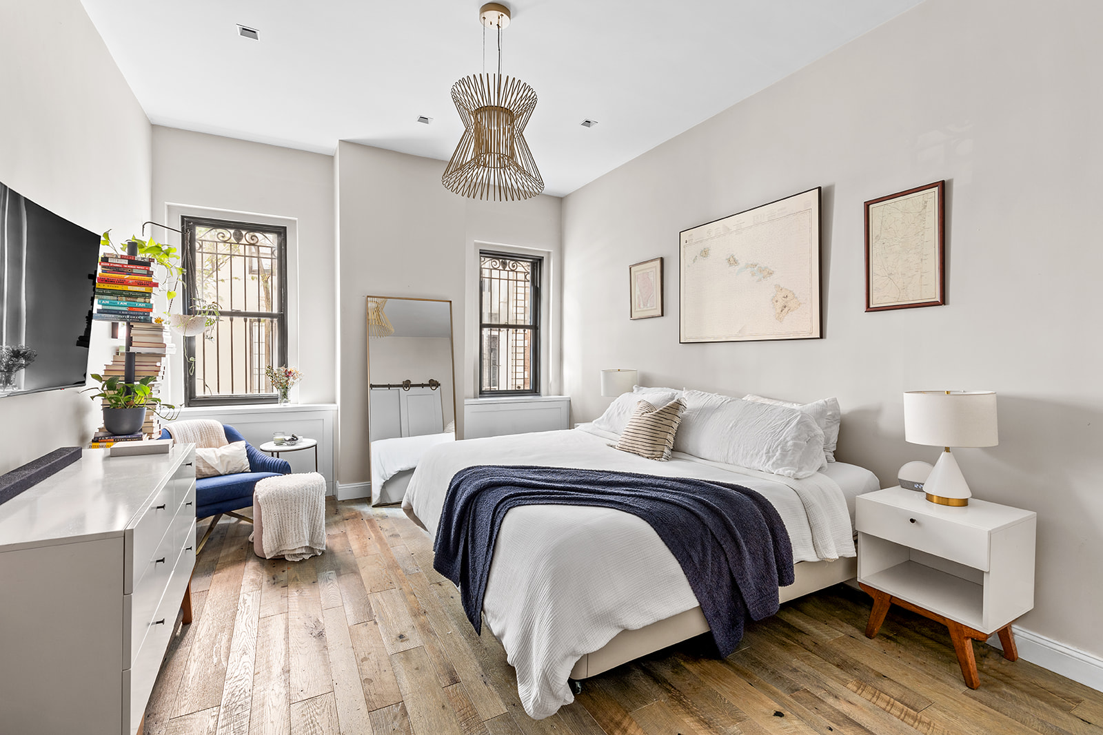 201 West 16th Street, Unit 1A Manhattan, NY 10011 - Photo 5 of 11