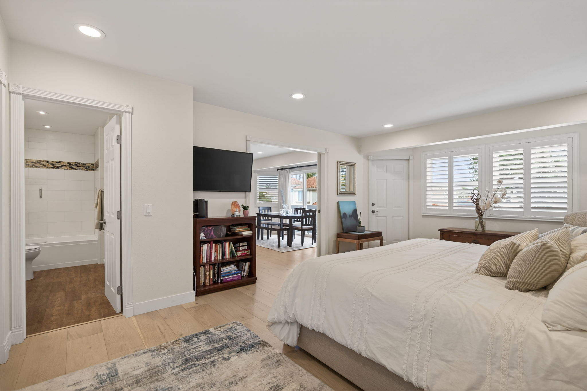 1251 Mandalay Beach Road Oxnard, CA 93035 - Photo 10 of 24